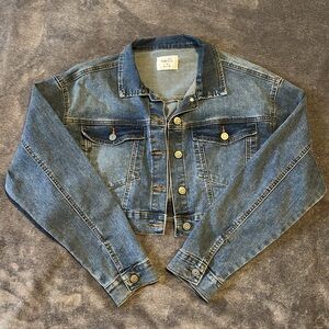 NWOT Cropped Denim Jacket